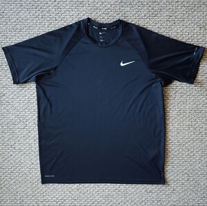 Nike Men's Dri-FIT UPF 40+ Hydroguard Swim Tee